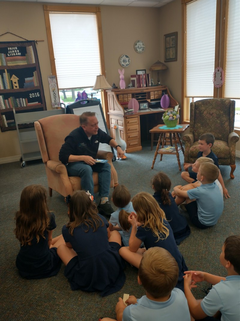 CEO of Co-Mo Electric Co-op reads to 1st grade CEO of Co-Mo Electric Co-op reads to 1st grade